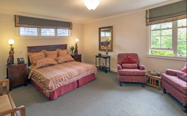 Greenmantle Estate Hotel