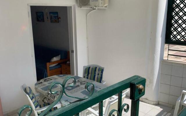 Nice homely 2-bedroom apartment close to the beach