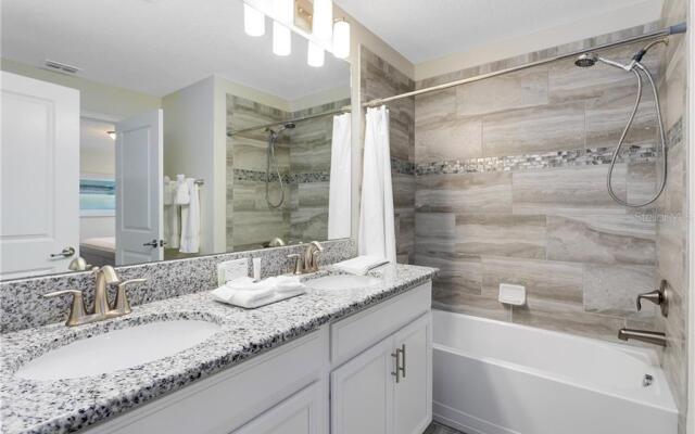 4887ROMEO, Kissimmee, US