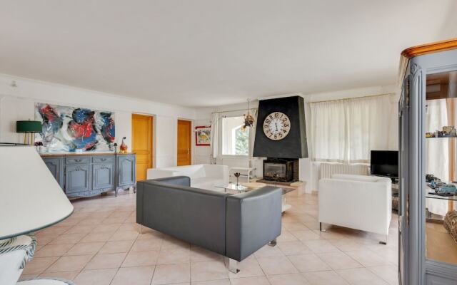Lovely Villa in Soleil d'Oc with Swimming Pool
