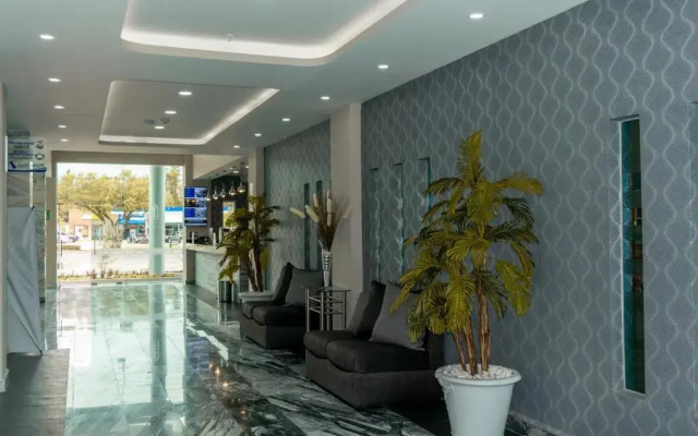 Hotel 5 Inn Plus