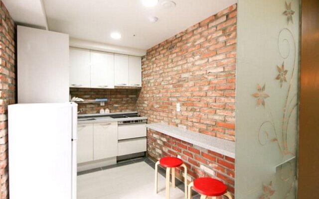 Star Guest House