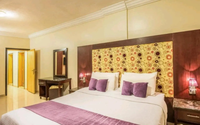 Neyyara Al Takhasossi