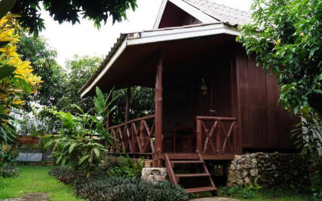 phoomchai guesthouse & bungalows