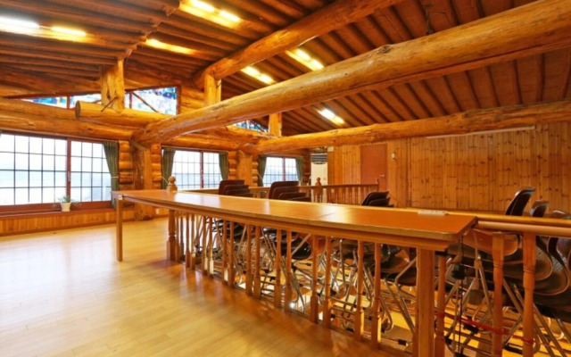 Yangpyeong Gureume Dalgadeusi Pension