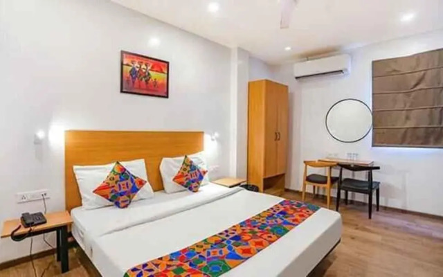 Hotel Yellow Chilli