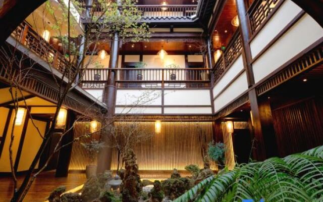 Zizai Inn