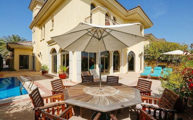 The Palm Jumeirah Villas - Frond F