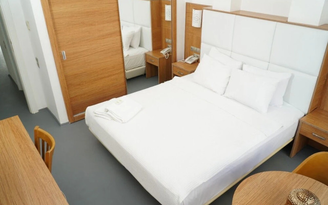 Rooms Bohemian Hotel