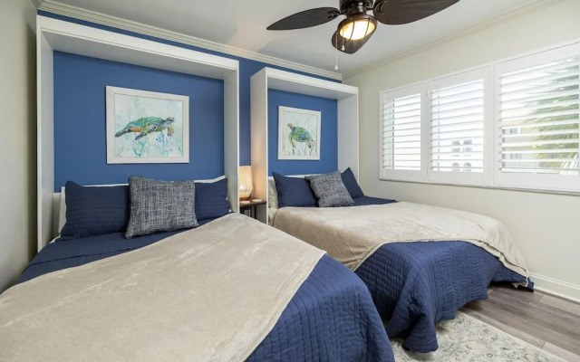 Land's End 4-306 Bay Front - Premier