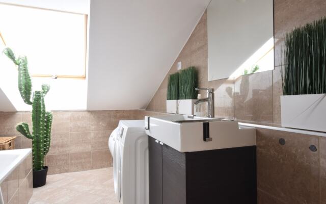 Luxury Apartment by Hi5 - Gozsu Suite