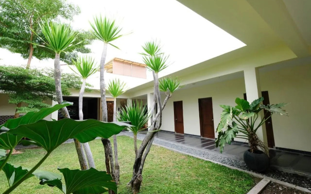 Rumah Colombo by RedDoorz