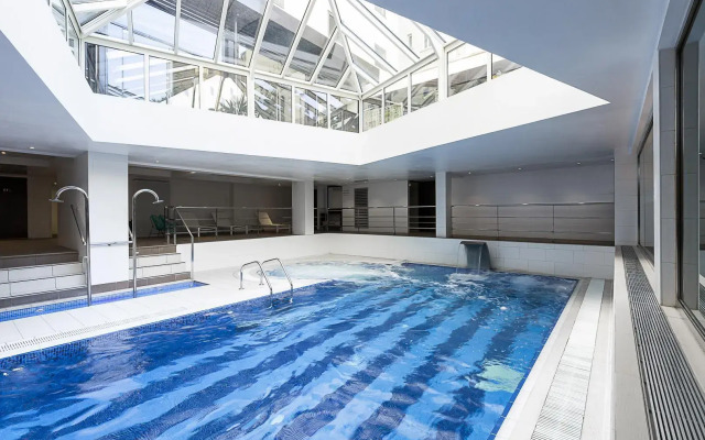 Hotel Oceania Paris Porte de Versailles