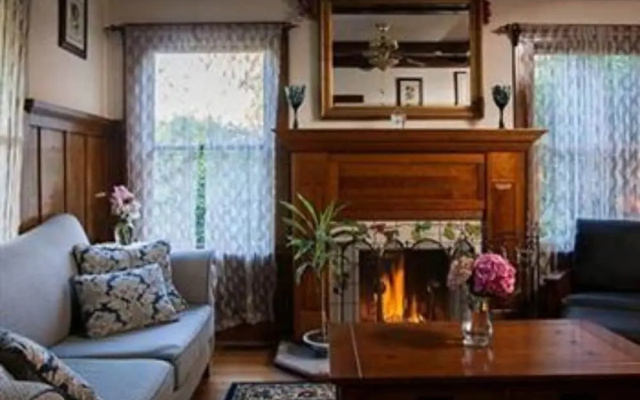 Calistoga Wine Way Inn