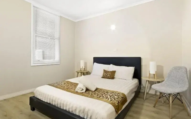 Nowa Nowa Hotel Motel