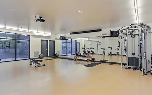 Hollywood Walk of Fame Apartments