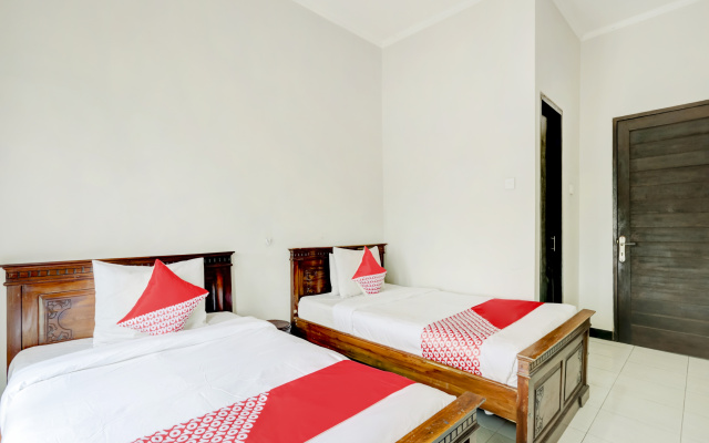 Hotel Warta Dua – Guest Rooms – Denpasar