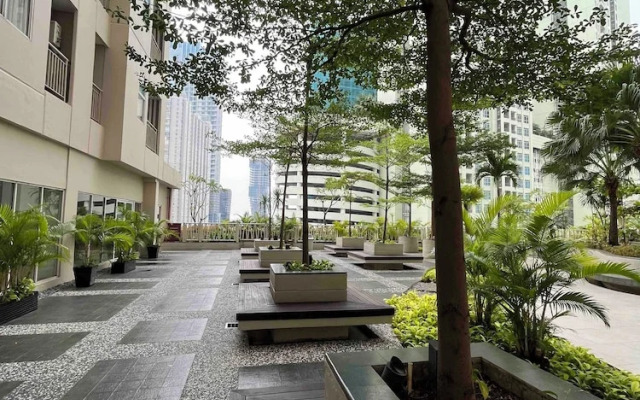 Salute de Madison Park Apartments