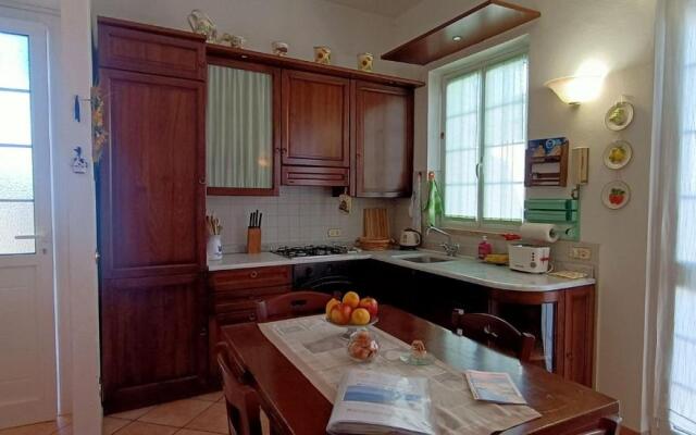 Beach 2 Bedrooms Apartment With Balconies