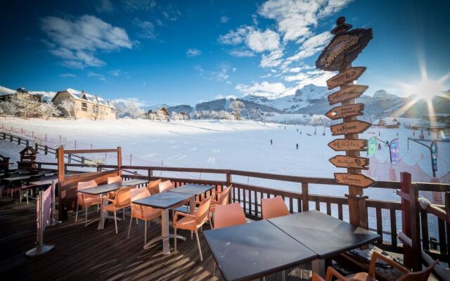 Montana Chalet Hotel