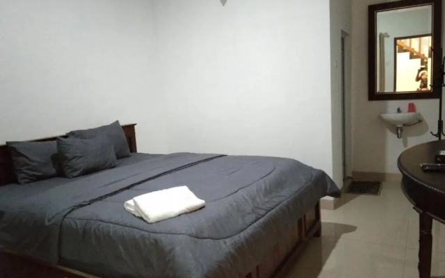 Nexdeco House Homestay Syariah Solo