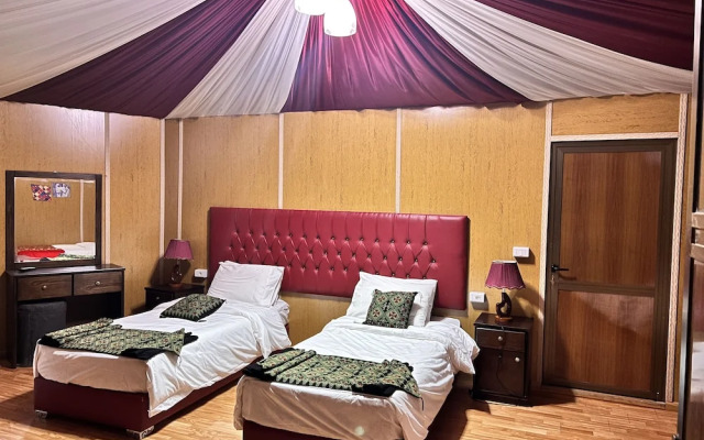 Rum Oasis Luxury Camp