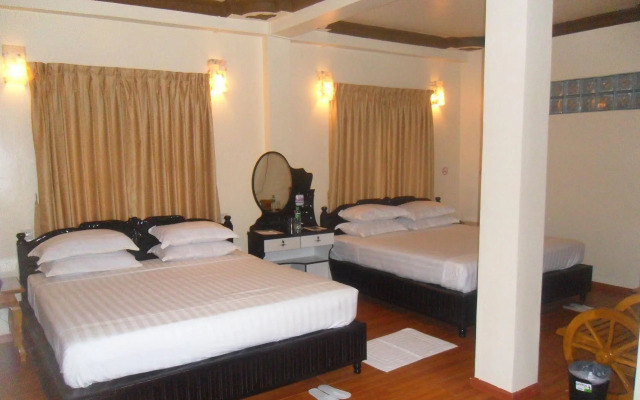 Hotel Angel Land