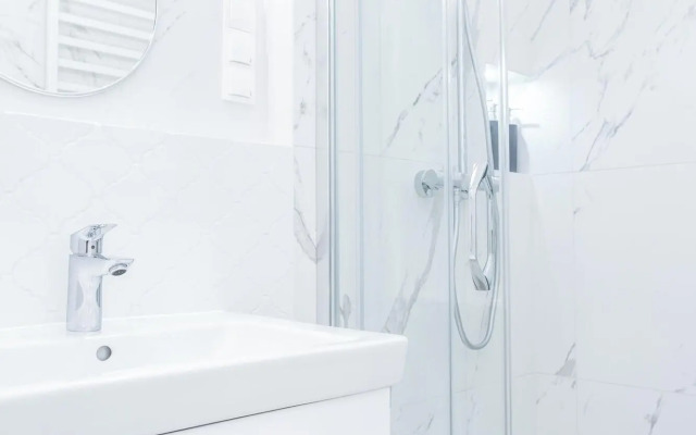 Main Square Apartments