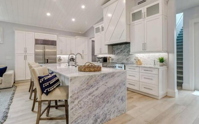 Coastal Cove by Boutiq