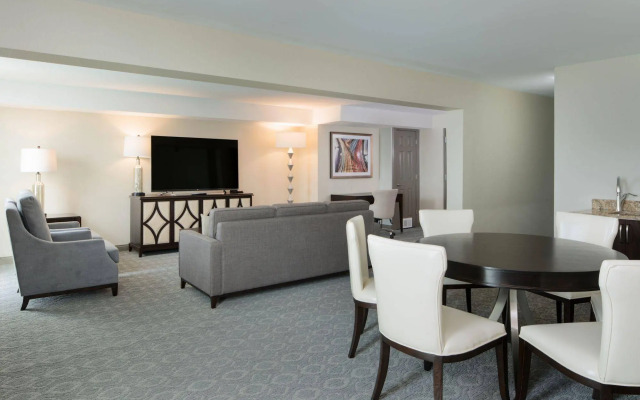 Crowne Plaza Chicago SW - Burr Ridge by IHG