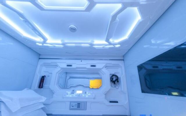 Shenzhen Xinchao Capsule Cabin Hotel