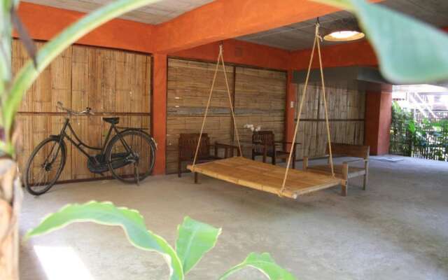 Baannoi Nornmuan Home