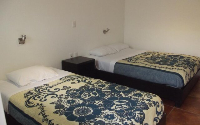 Itza Hostal