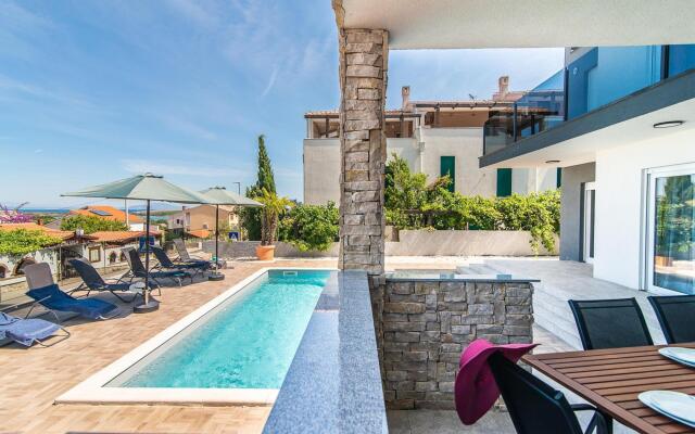 Luxury  villa with private swimming pool and sea view