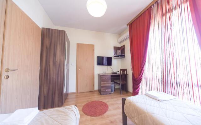 Hotel Piramida