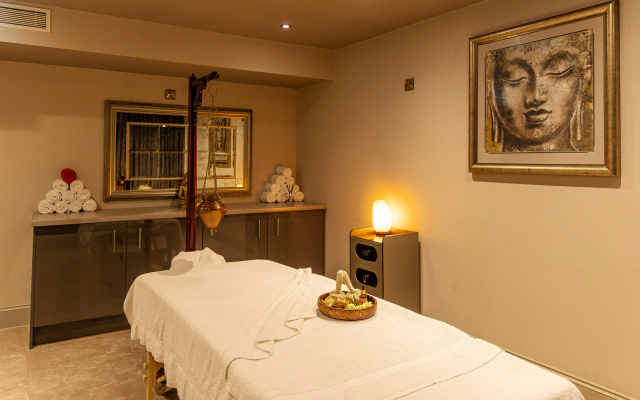 Dover Marina Hotel & Spa, Tapestry Collection by Hilton