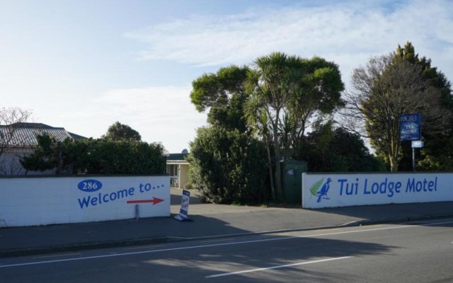 Tui Lodge Motel