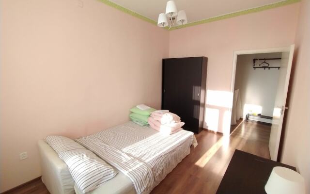 Apartment B Sampsonievsky 97