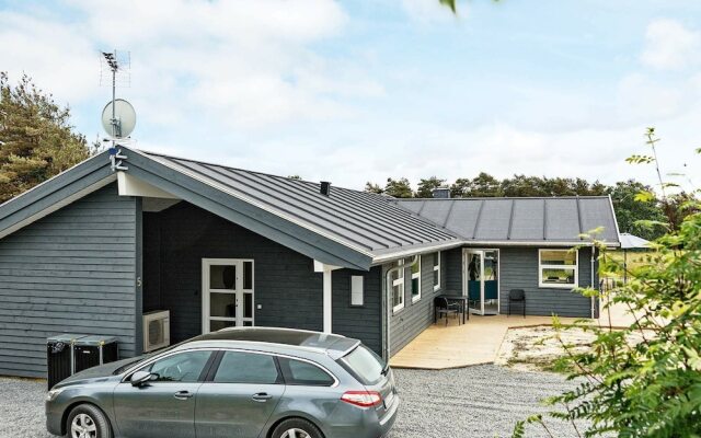 Beautiful Holiday Home in Aakirkeby With Barbeque