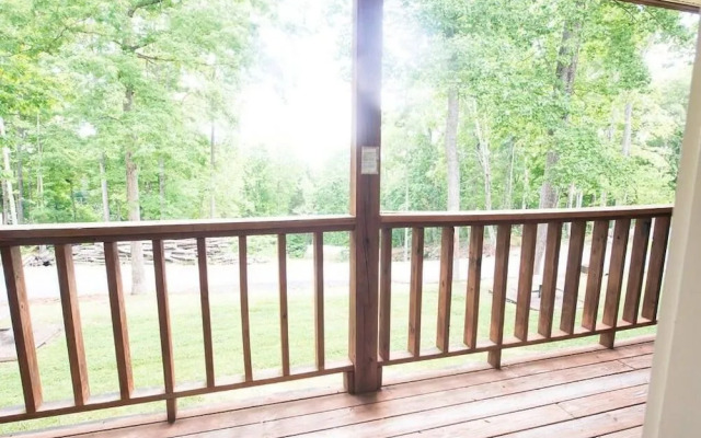 Timber Pointe Resort