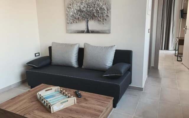King Crimson Luxury Apartments