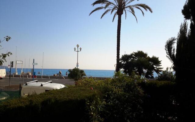 Nice Promenade Apartment