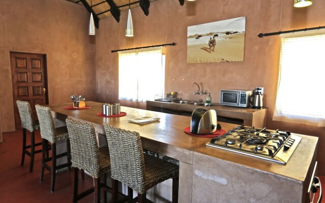 Solitaire Desert Farm