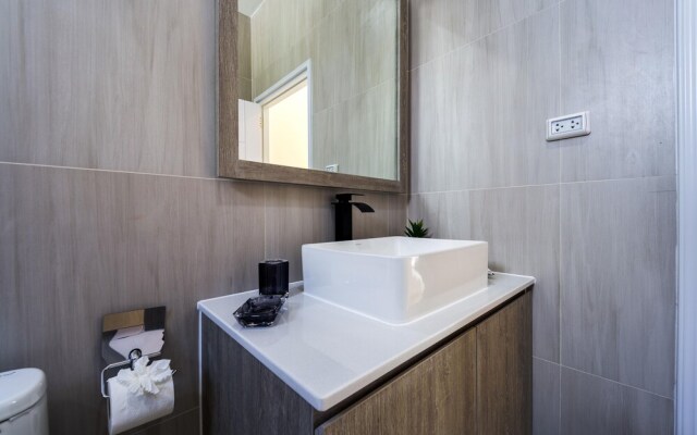 Private Modern 3 Bedroom Pool Villa- AV1