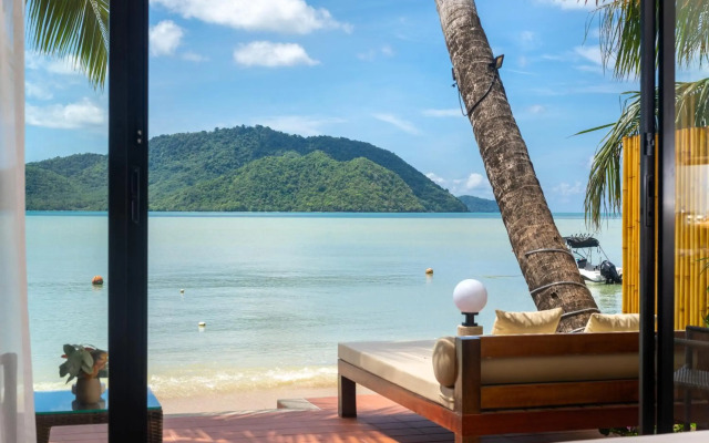 Friendship Beach Resort & Atmanjai Wellness Spa