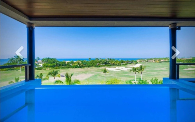 Three Bedroom Amazing Dazzling Villa in Mexico