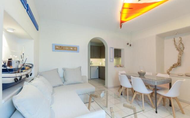 PEBBLES 1BD house with Sea View in the heart of Naousa