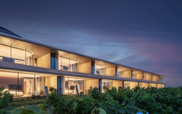 Runaway Cow Winery Retreat