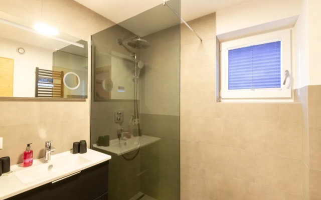 Spacious Apartment in Uderns With Balcony