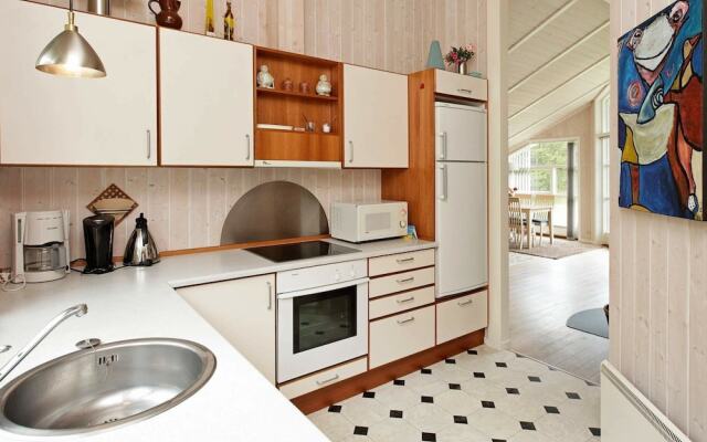 Cozy Holiday Home in Oksbøl With Terrrace
